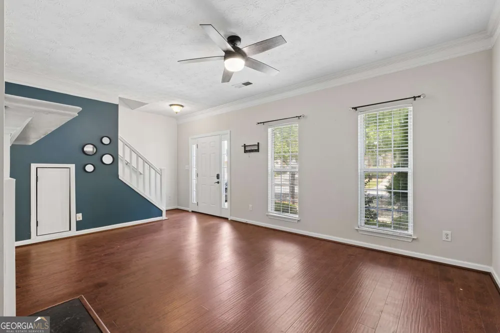 2076 Pinnacle Pointe DR Norcross, GA 30071