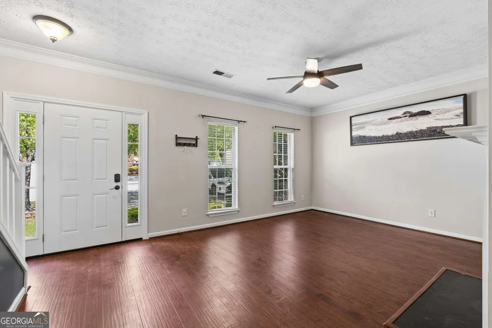 2076 Pinnacle Pointe DR Norcross, GA 30071