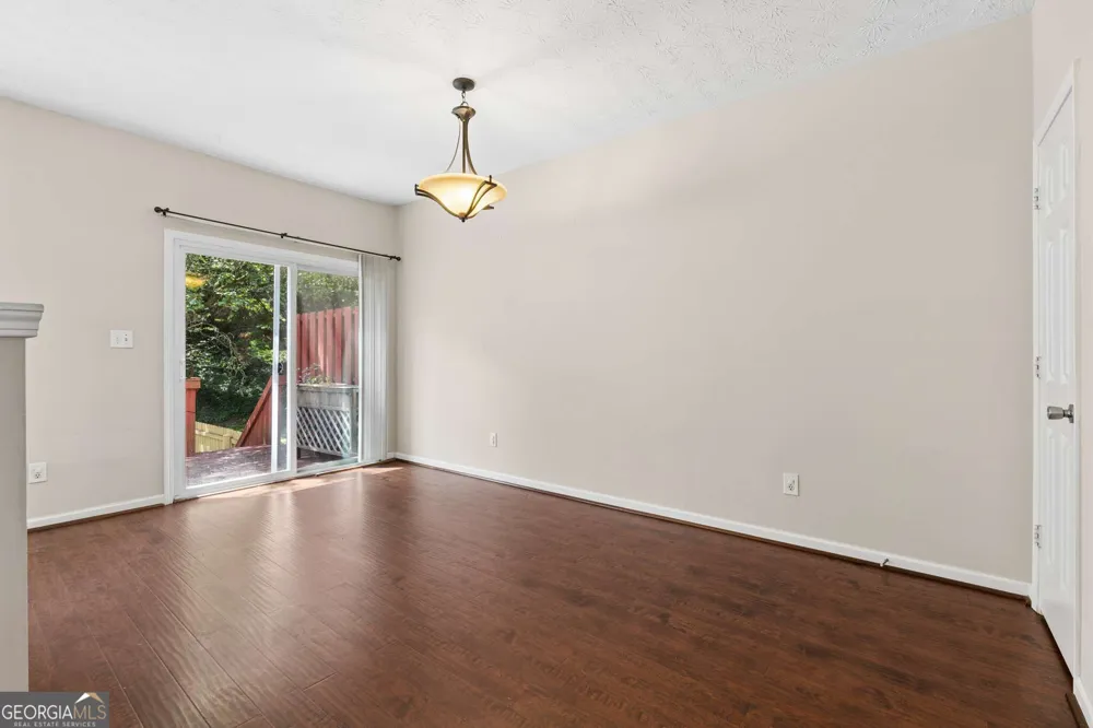 2076 Pinnacle Pointe DR Norcross, GA 30071