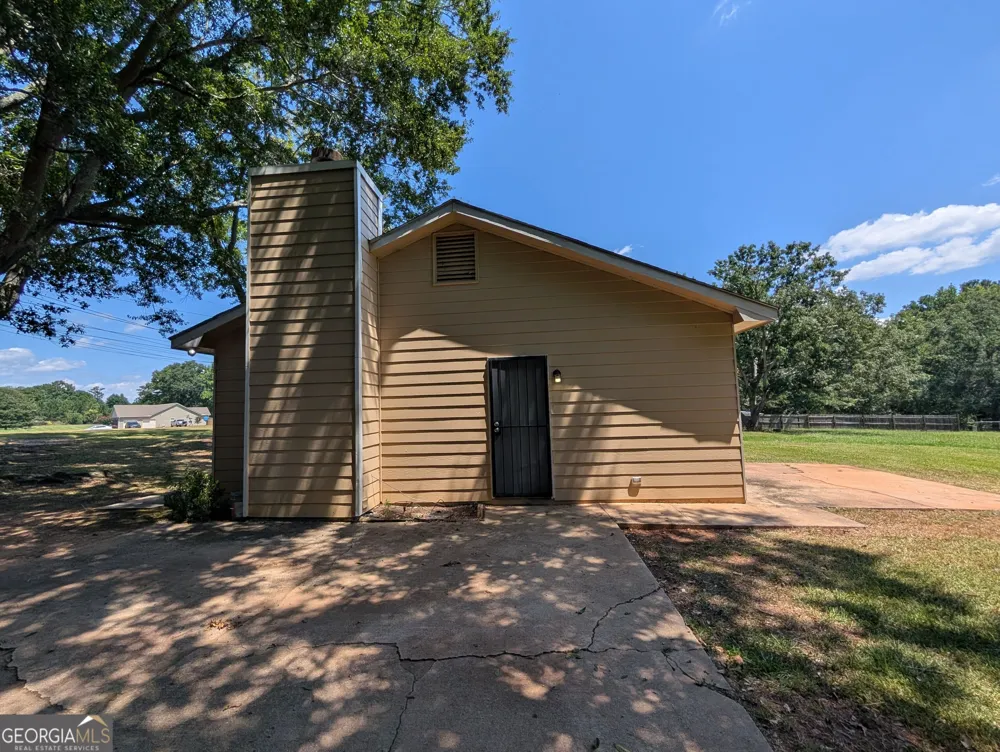 1070 Lower Big Springs RD LaGrange, GA 30241
