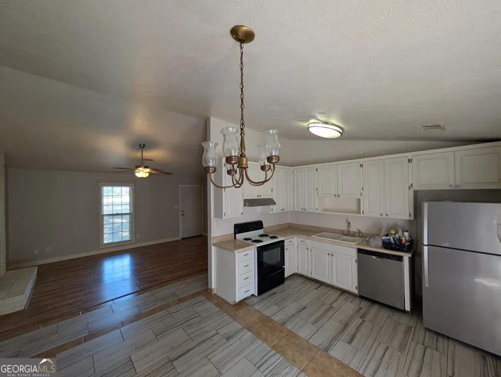 1070 Lower Big Springs RD LaGrange, GA 30241