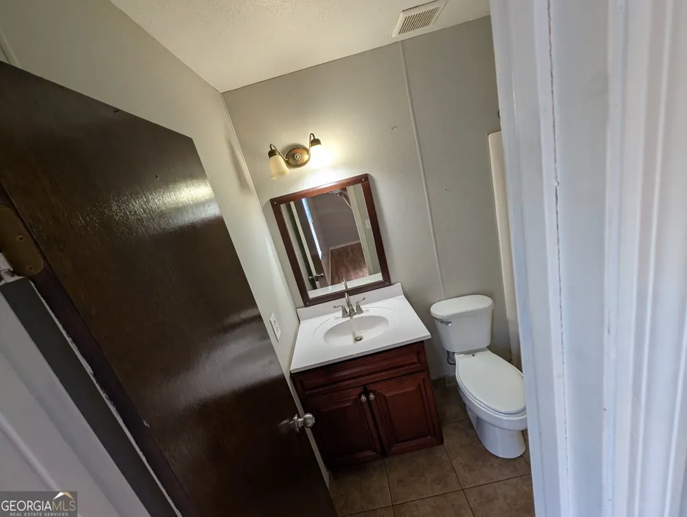 1070 Lower Big Springs RD LaGrange, GA 30241