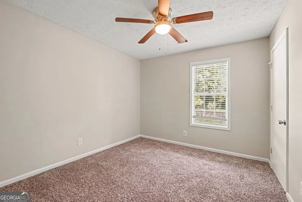 911 Riverstone WAY Woodstock, GA 30188