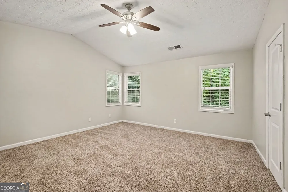 911 Riverstone WAY Woodstock, GA 30188