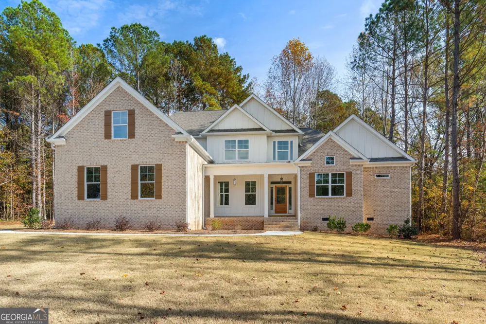 2002 Millstream CT Griffin, GA 30224