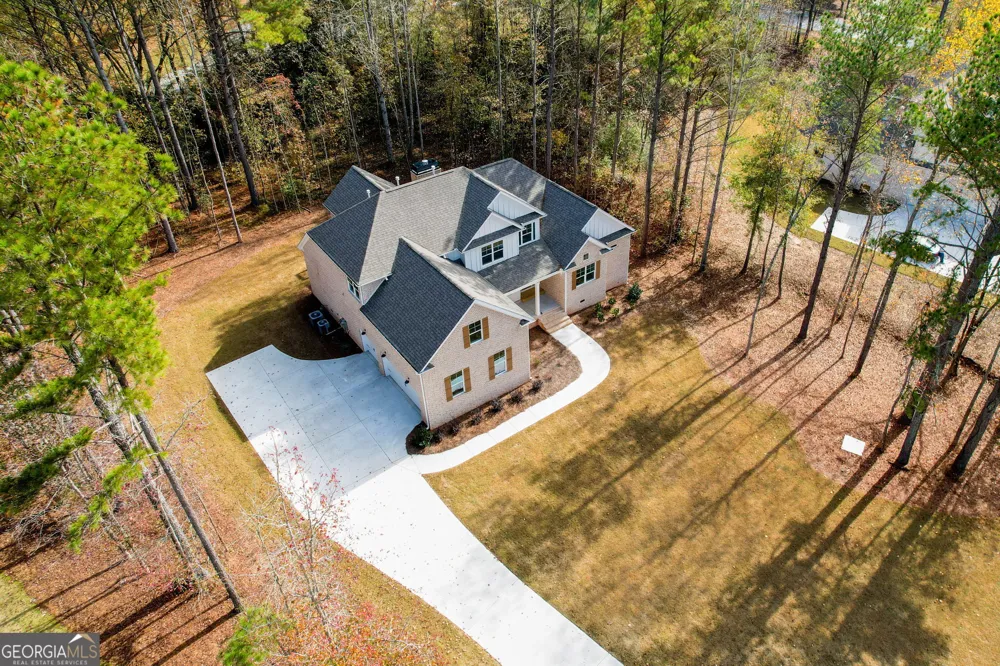 2002 Millstream CT Griffin, GA 30224