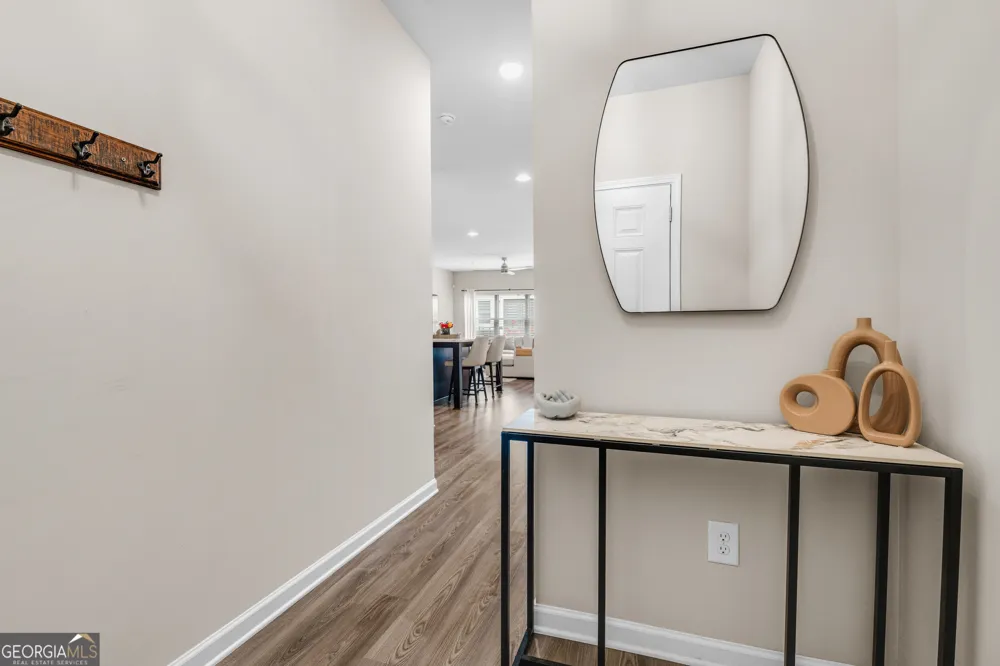 2893 Royal Heights DR Atlanta, GA 30318