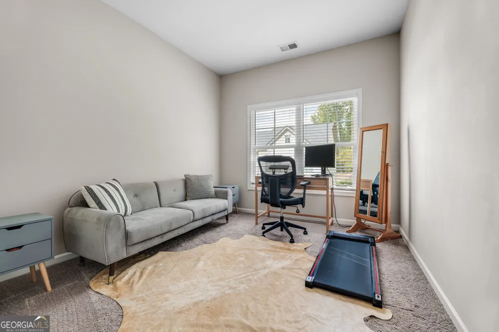 2893 Royal Heights DR Atlanta, GA 30318