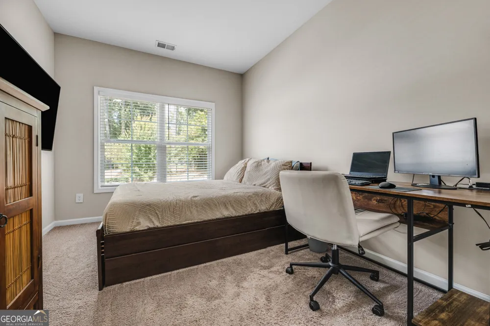 2893 Royal Heights DR Atlanta, GA 30318