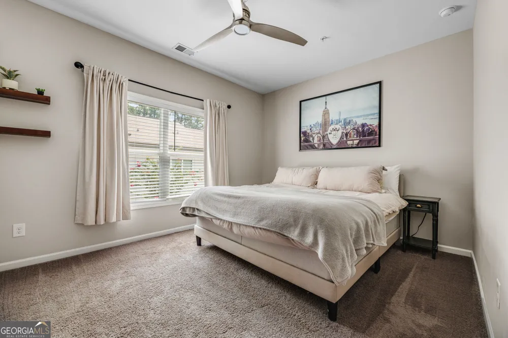 2893 Royal Heights DR Atlanta, GA 30318