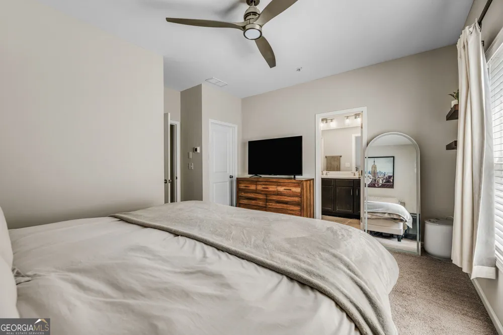 2893 Royal Heights DR Atlanta, GA 30318