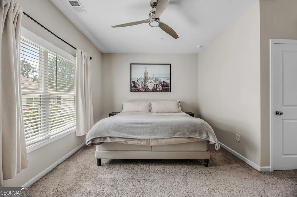 2893 Royal Heights DR Atlanta, GA 30318
