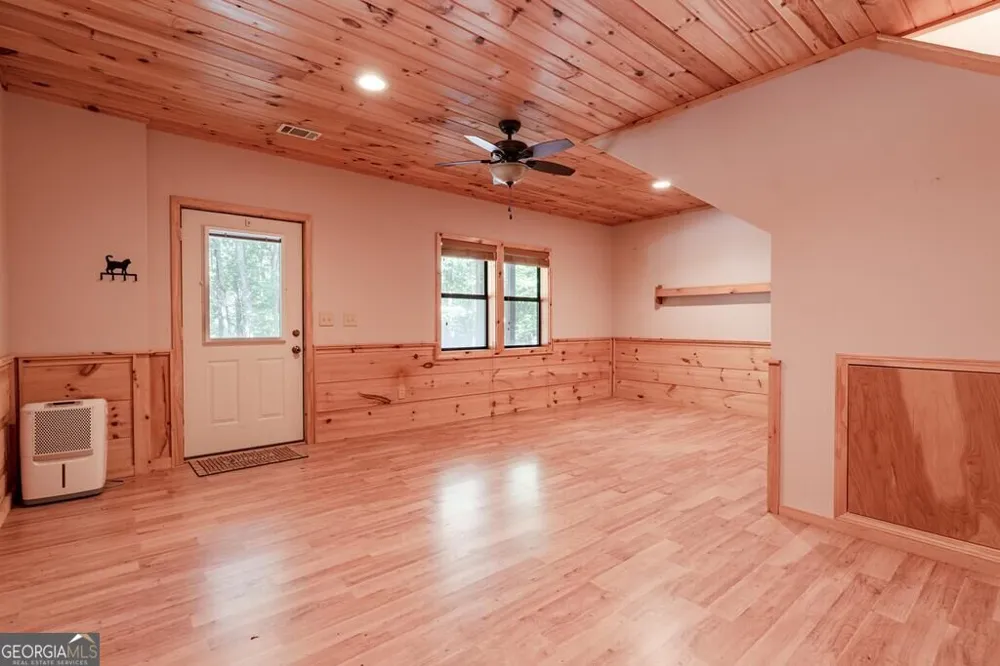 191 Deer Run RD Blairsville, GA 30512