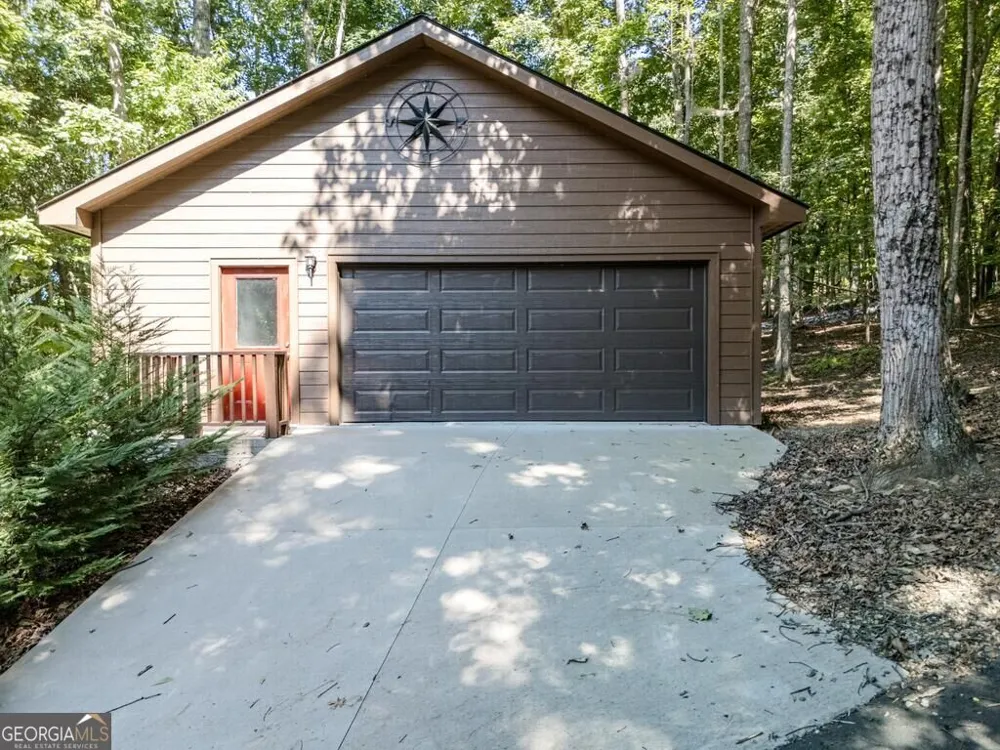 191 Deer Run RD Blairsville, GA 30512