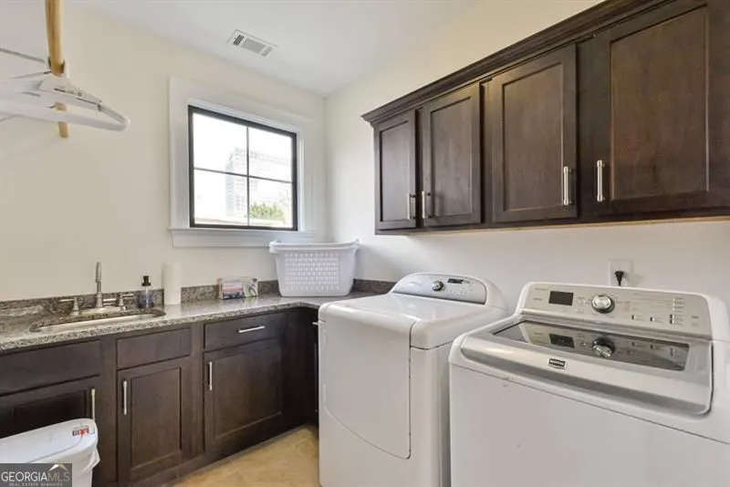 1227 Atlantic DR NW Atlanta, GA 30318