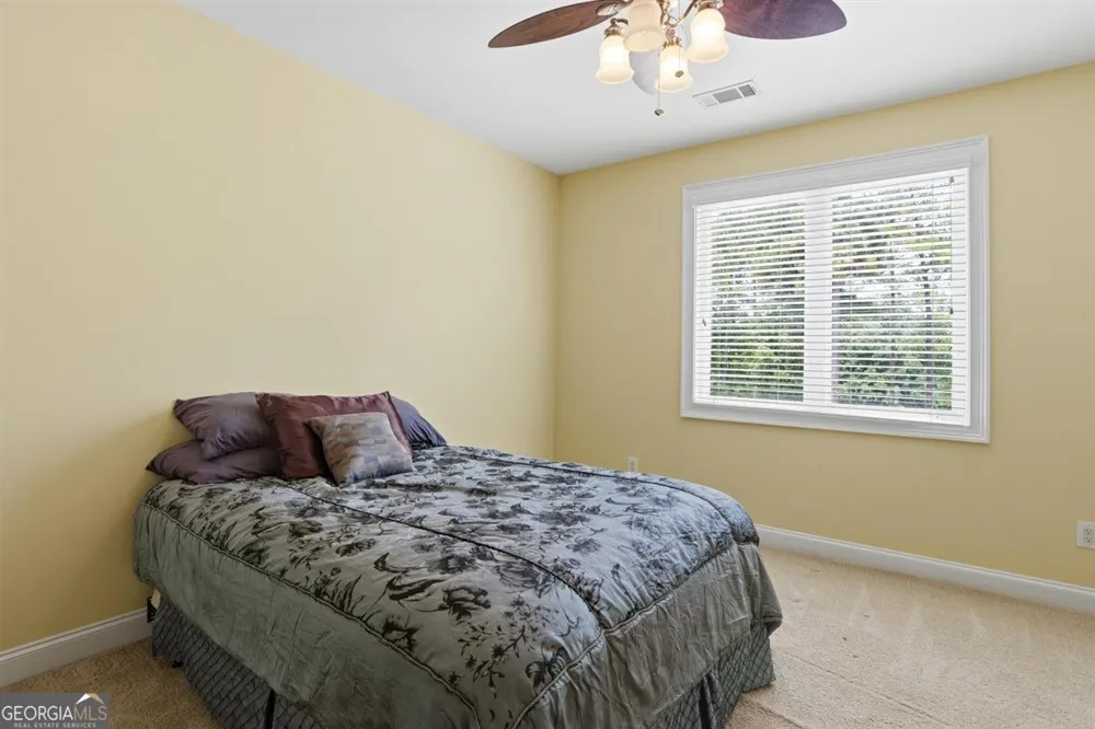 124 Fairway RUN Forsyth, GA 31029
