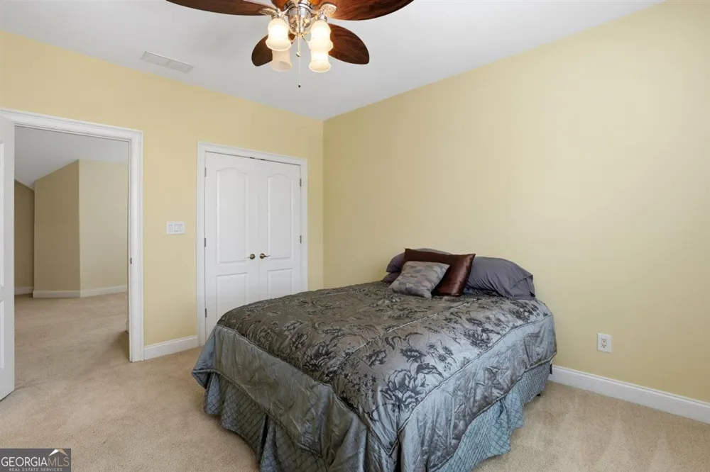 124 Fairway RUN Forsyth, GA 31029