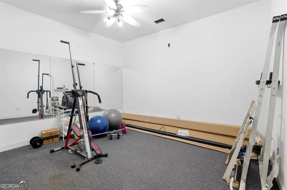 124 Fairway RUN Forsyth, GA 31029