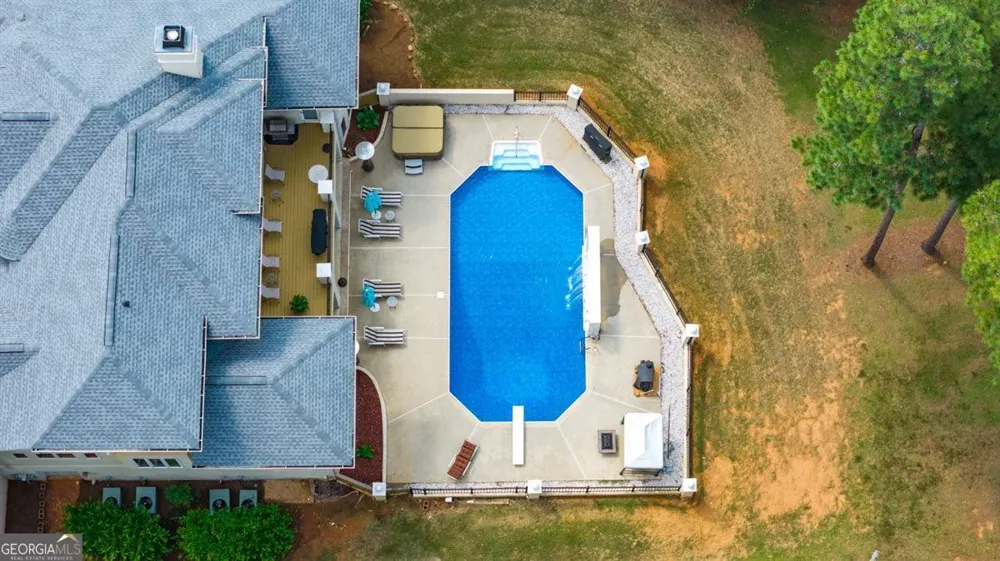 124 Fairway RUN Forsyth, GA 31029