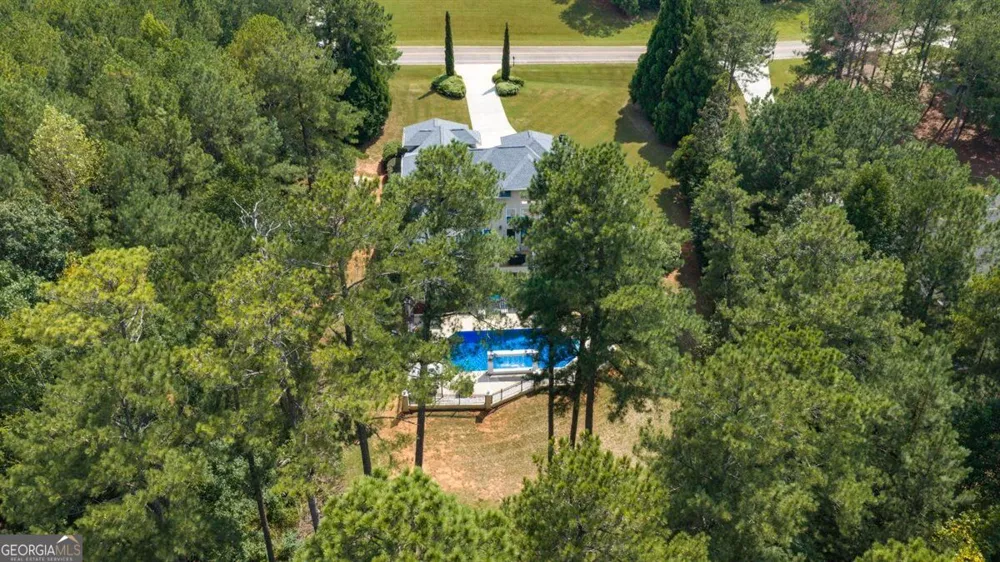 124 Fairway RUN Forsyth, GA 31029