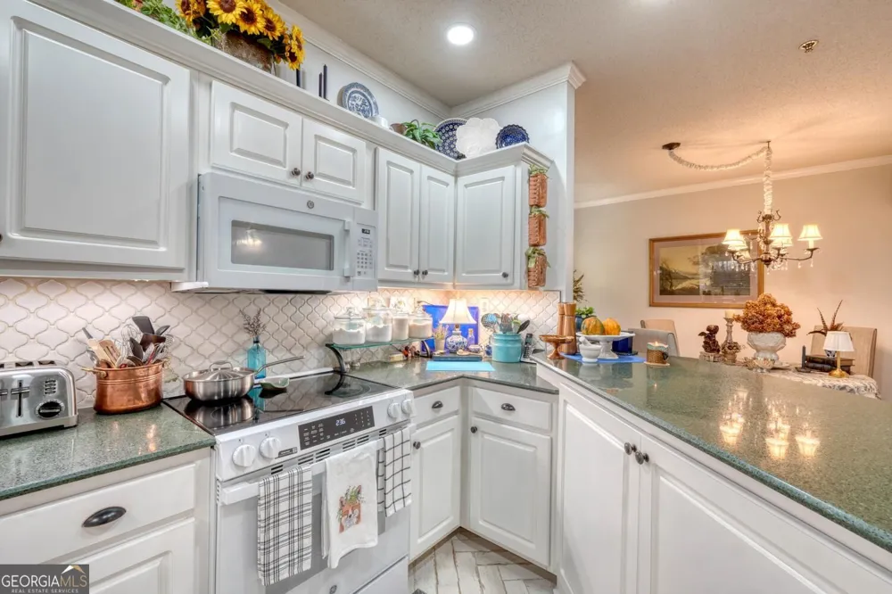 20 Glen Eagle Ct A101 Clayton, GA 30525