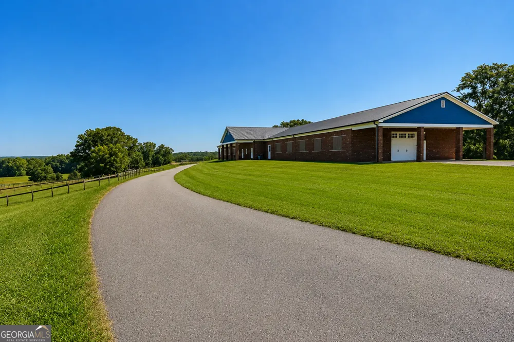 16 Peek DR Carrollton, GA 30116