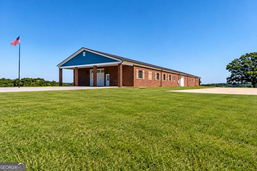 16 Peek DR Carrollton, GA 30116