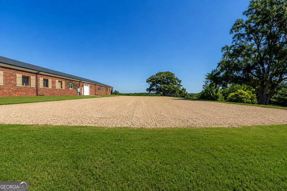 16 Peek DR Carrollton, GA 30116
