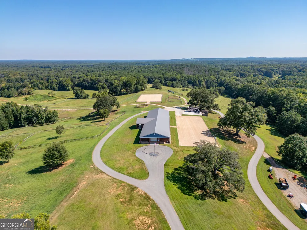 16 Peek DR Carrollton, GA 30116