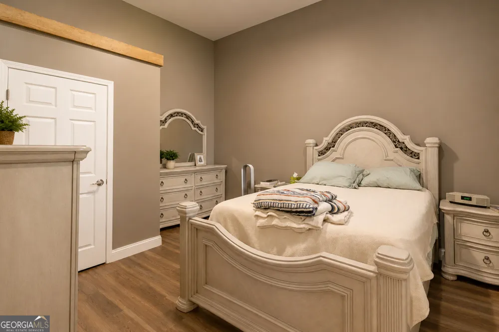 16 Peek DR Carrollton, GA 30116
