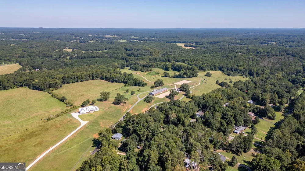16 Peek DR Carrollton, GA 30116
