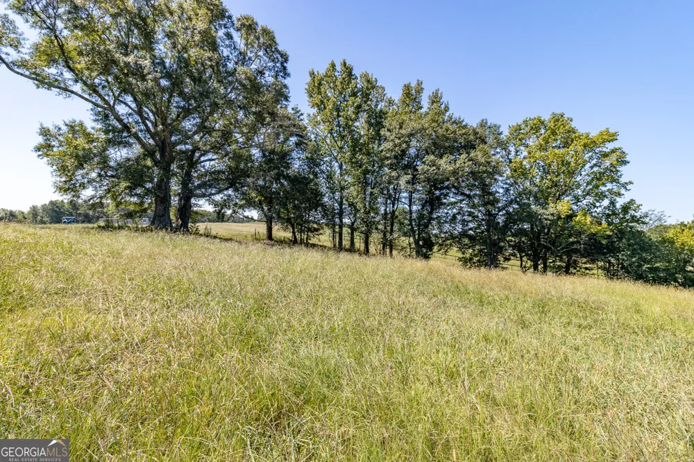 16 Peek DR Carrollton, GA 30116
