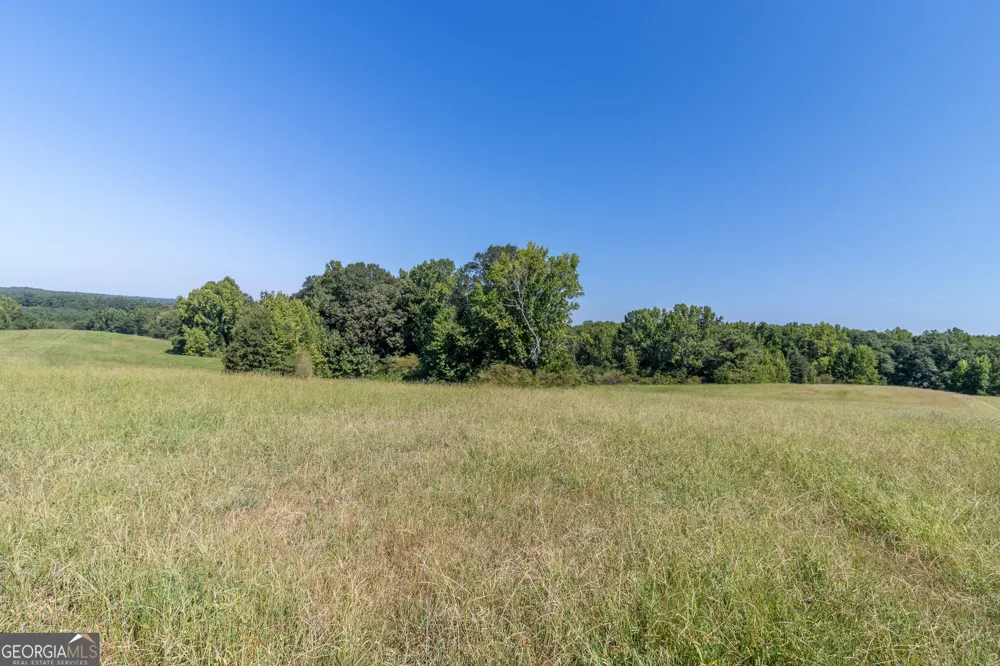 16 Peek DR Carrollton, GA 30116