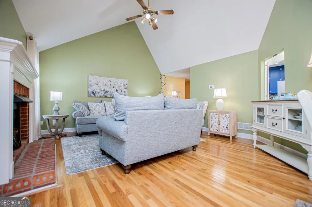 10 Mountain Oaks DR Carrollton, GA 30116