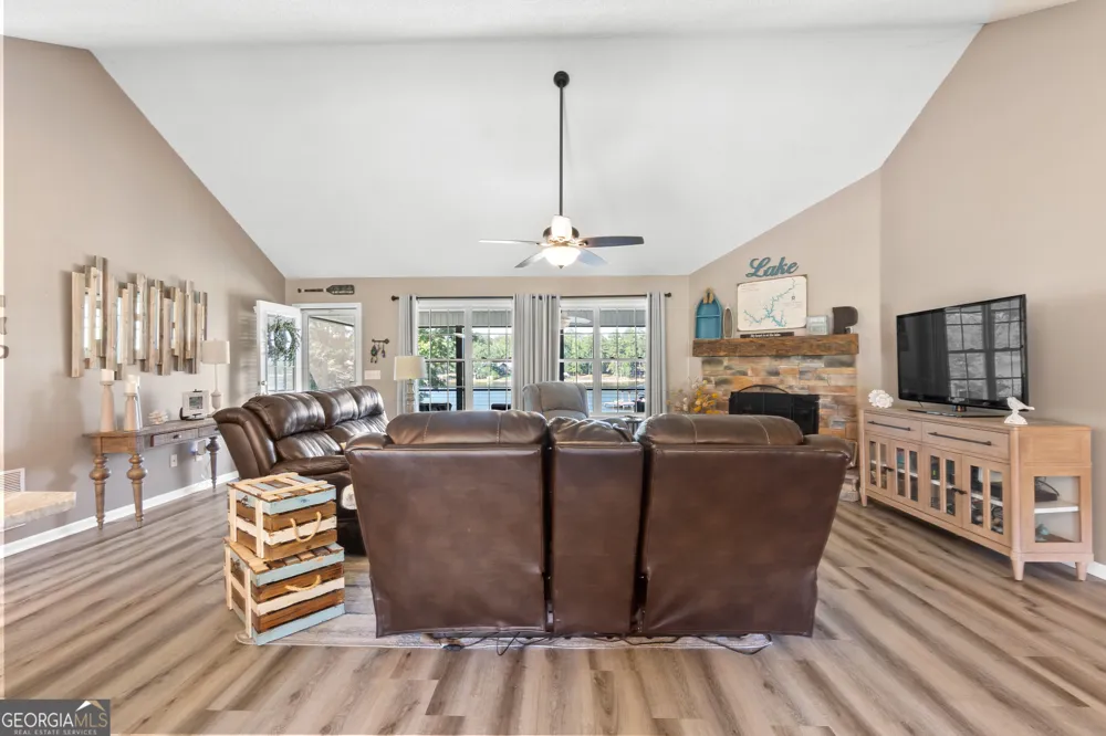 110 Crooked Creek Bay RD Eatonton, GA 31024