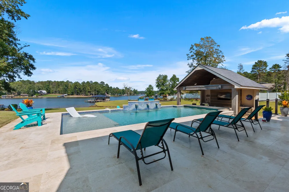 110 Crooked Creek Bay RD Eatonton, GA 31024