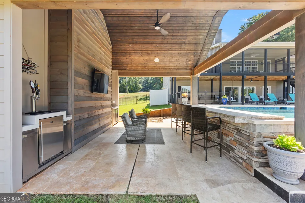 110 Crooked Creek Bay RD Eatonton, GA 31024