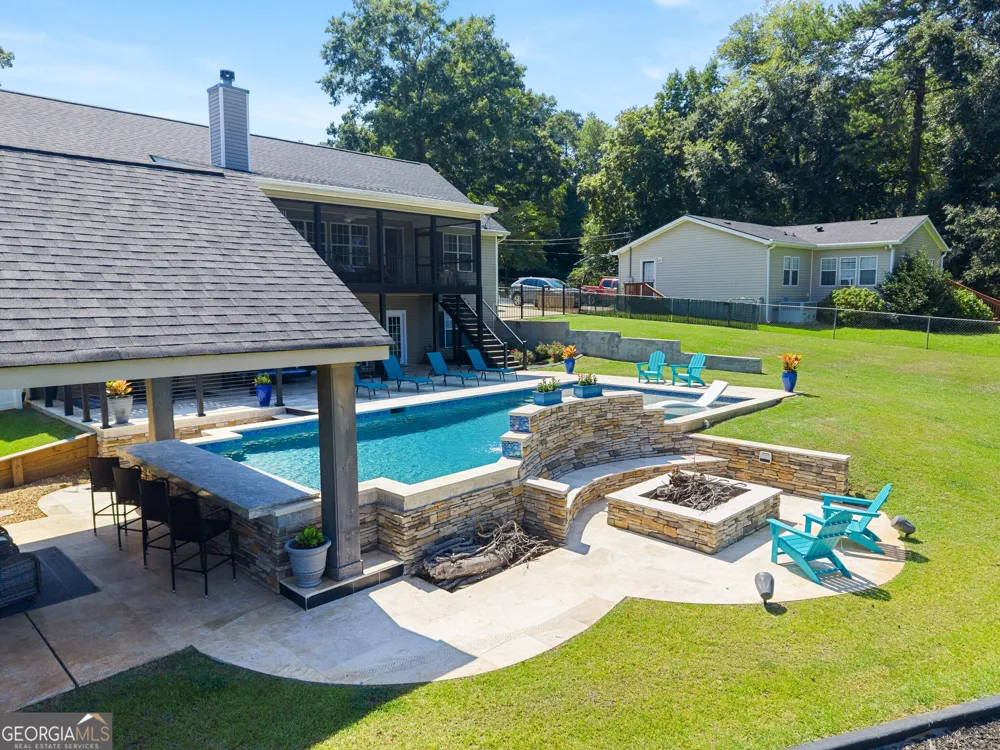 110 Crooked Creek Bay RD Eatonton, GA 31024