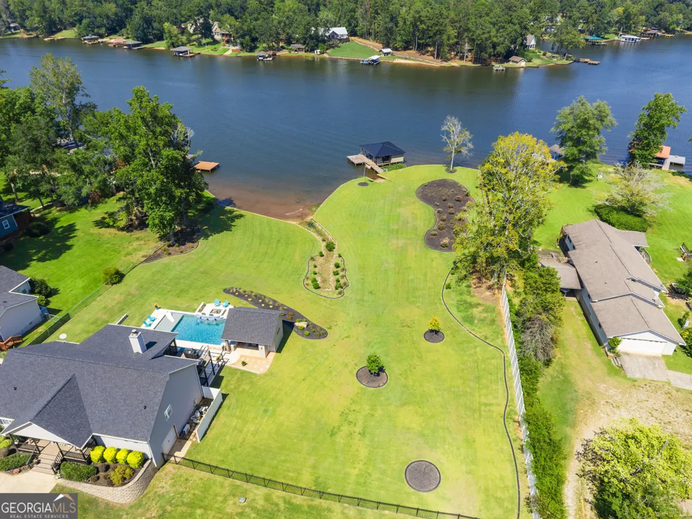 110 Crooked Creek Bay RD Eatonton, GA 31024