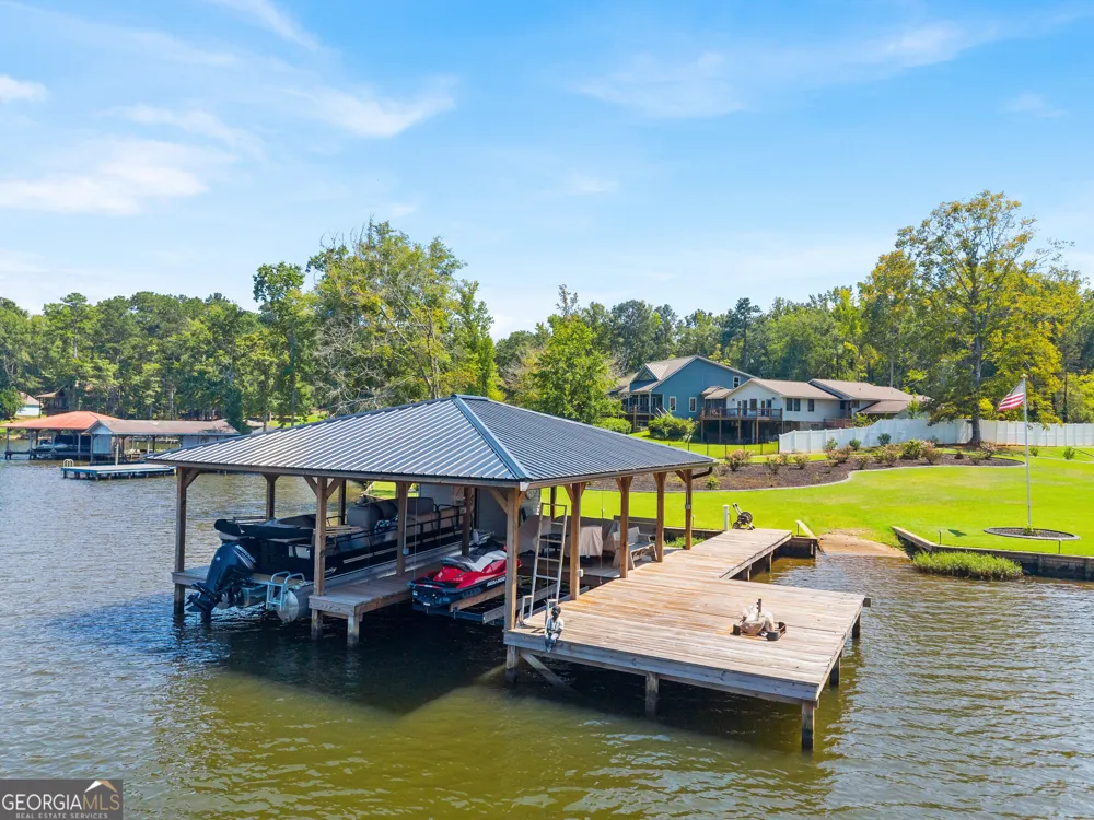 110 Crooked Creek Bay RD Eatonton, GA 31024