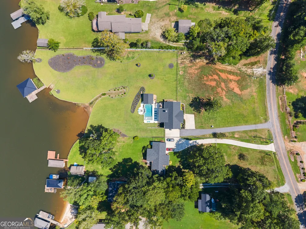 110 Crooked Creek Bay RD Eatonton, GA 31024