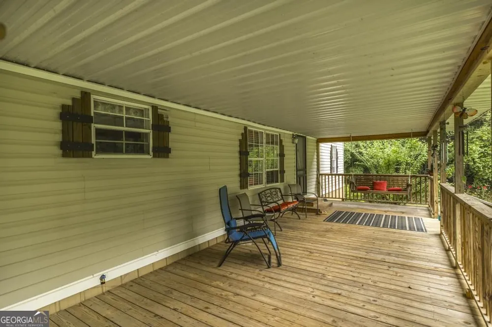 222 Tommys TRL Forsyth, GA 31029