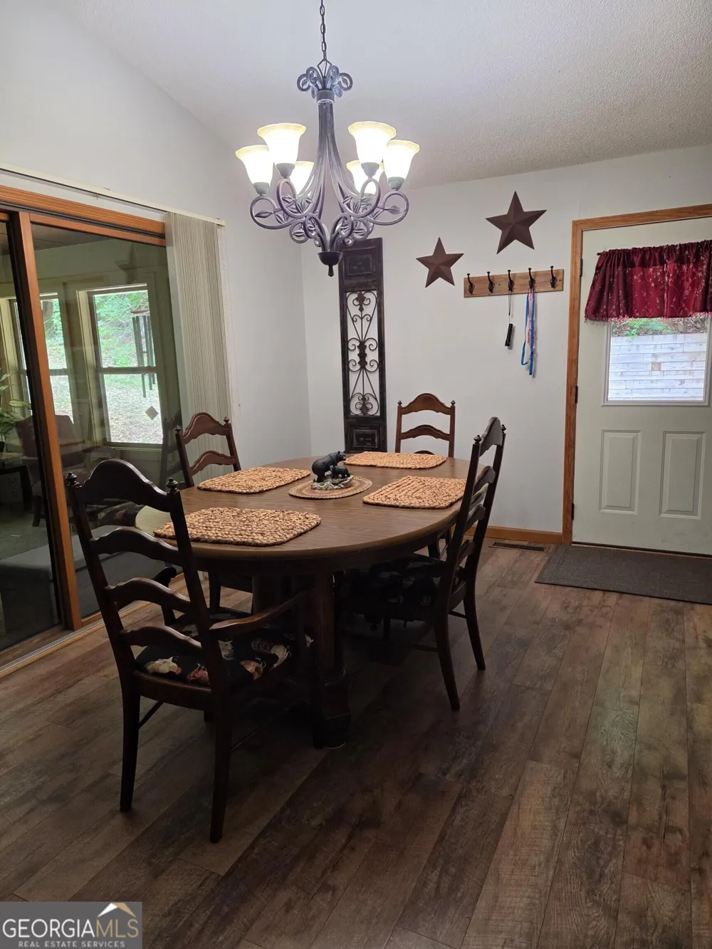 445 Helton Creek RD Blairsville, GA 30512