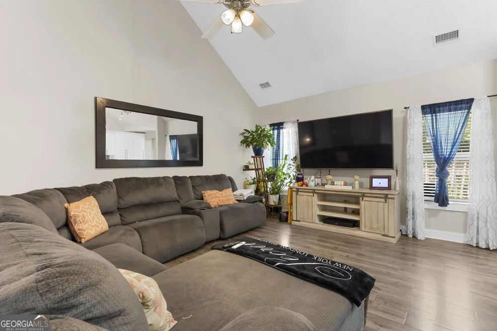 3161 Keenly Ives CT Buford, GA 30519