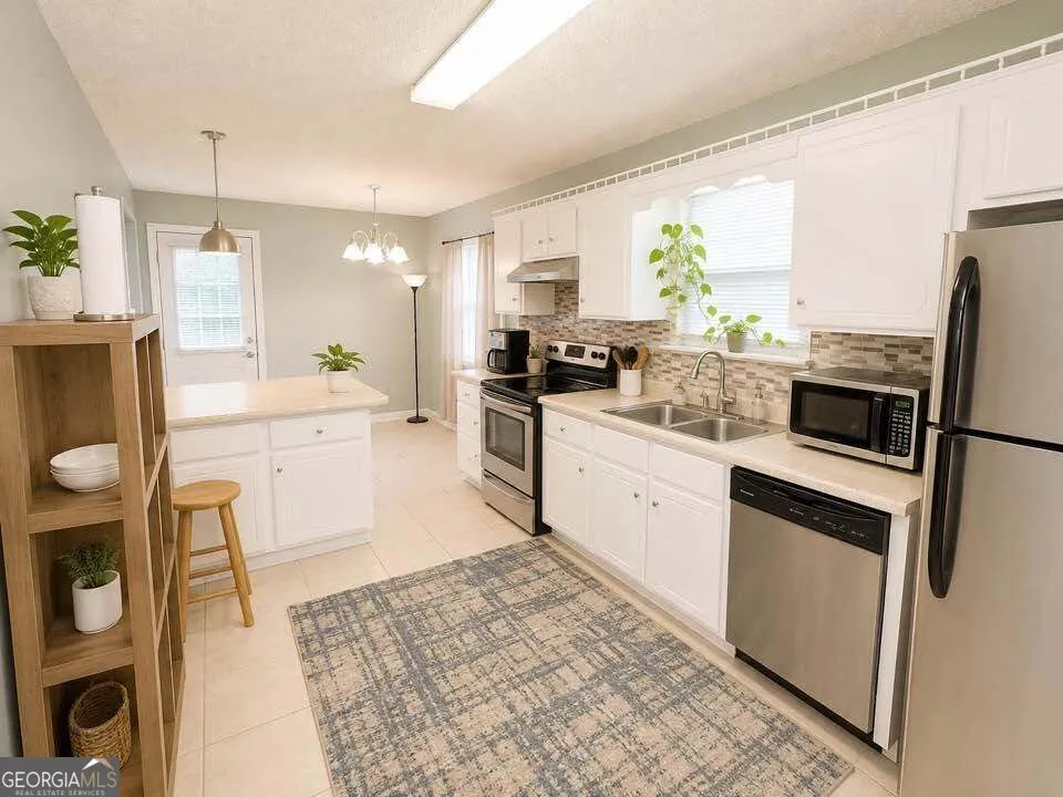 1041 Barley Hinesville, GA 31313