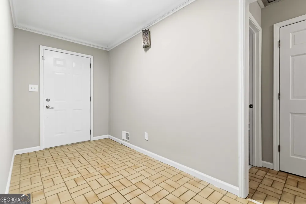 760 Pine Needle RD Hampton, GA 30228