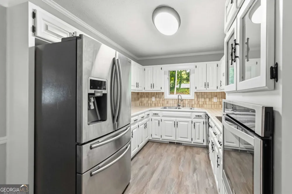 760 Pine Needle RD Hampton, GA 30228