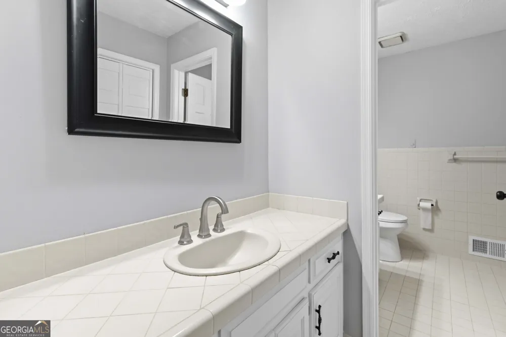 760 Pine Needle RD Hampton, GA 30228