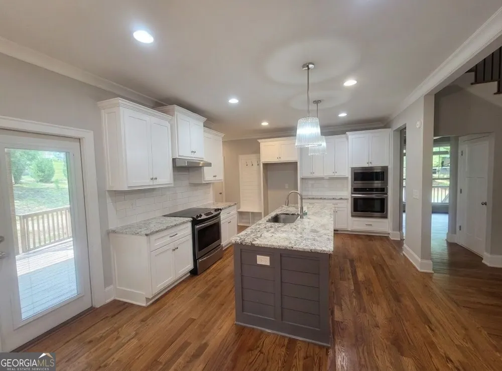 58 Hoopers DR Jasper, GA 30143