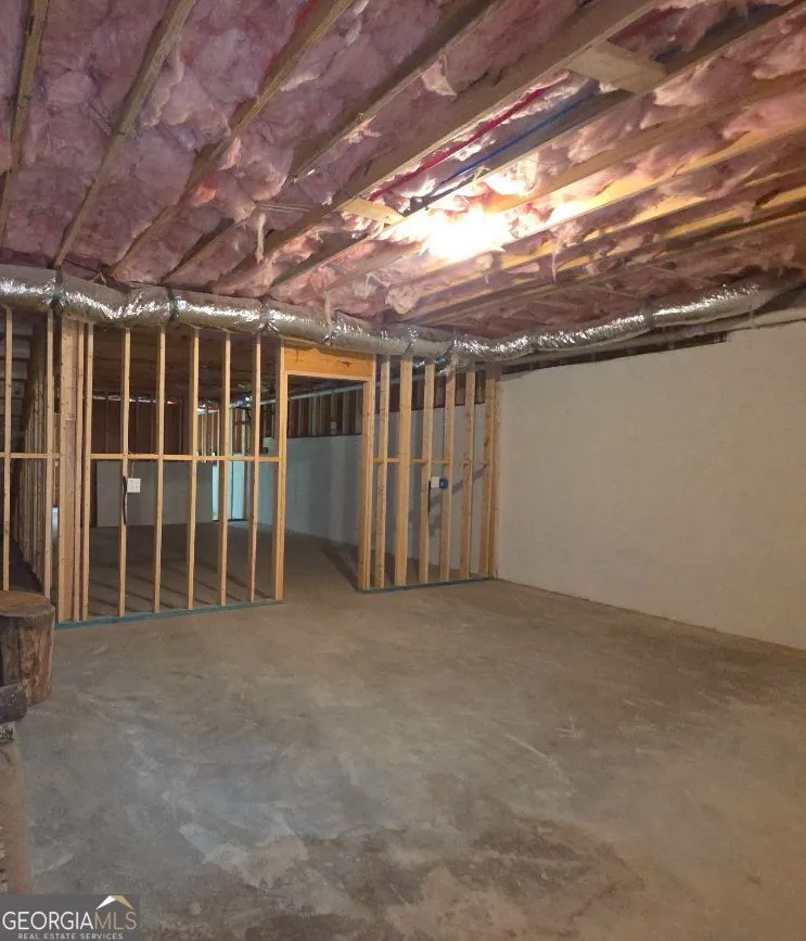 58 Hoopers DR Jasper, GA 30143